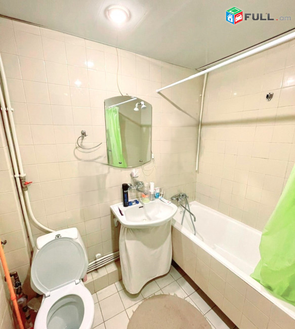 Վարձով է տրվում լուսավոր  բնակարան։ For rent կոդ B1628