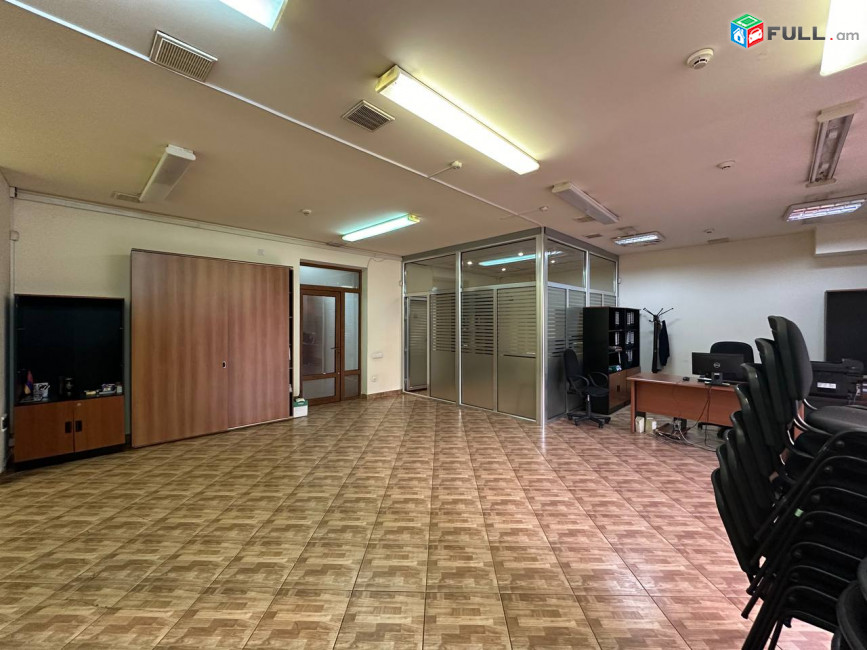 Վարձով կոմերցիոն տարածք։ For rent կոդ G2580