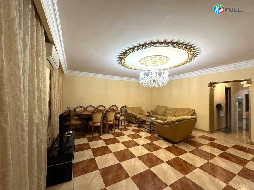 Վարձով 3 սենյականոց բնակարան։ For rent կոդ B1635