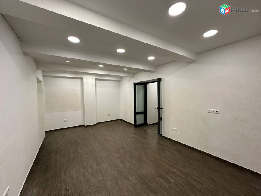 Վարձով 1-ին գիծ կոմերցիոն տարածք։ For rent կոդ G2268