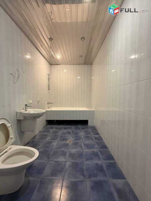 Վարձով կոմերցիոն տարածք։For rent կոդ G2589