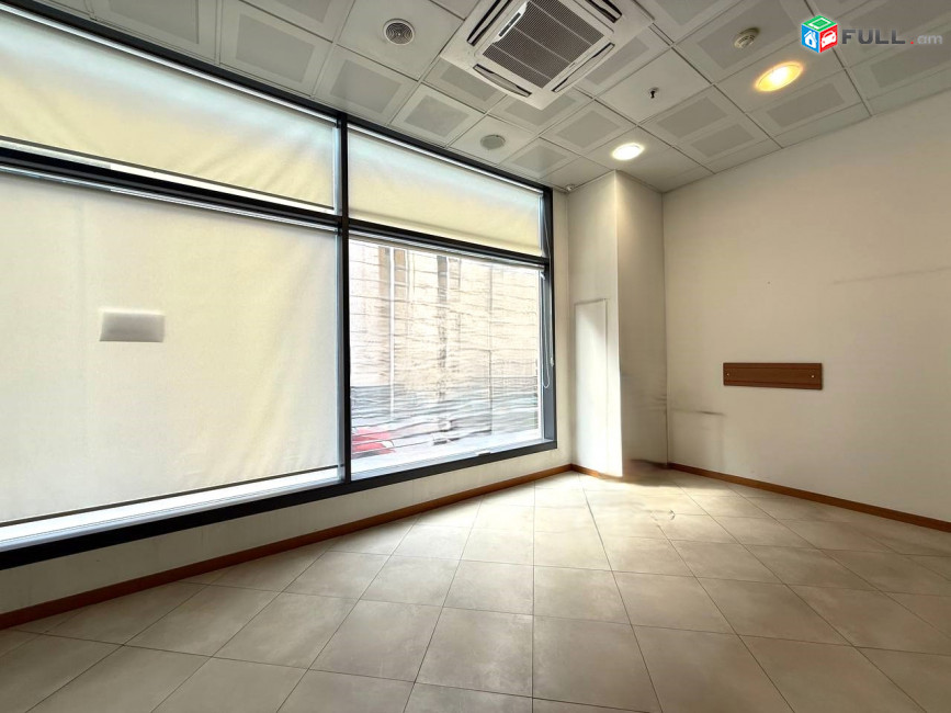 Վարձով 1-ին գիծ կոմերցիոն տարածք։ For rent կոդ G2590