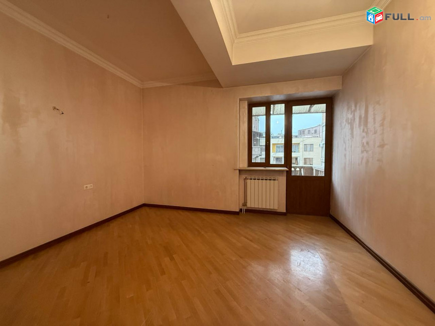 Վարձով 1-ին գիծ կոմերցիոն տարածք։For rent կոդ G2591