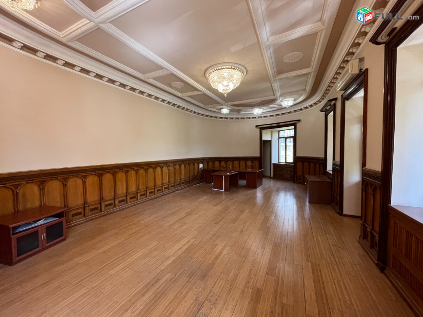 Վարձով 1-ին գիծ կոմերցիոն տարածք։For rent կոդ G2592
