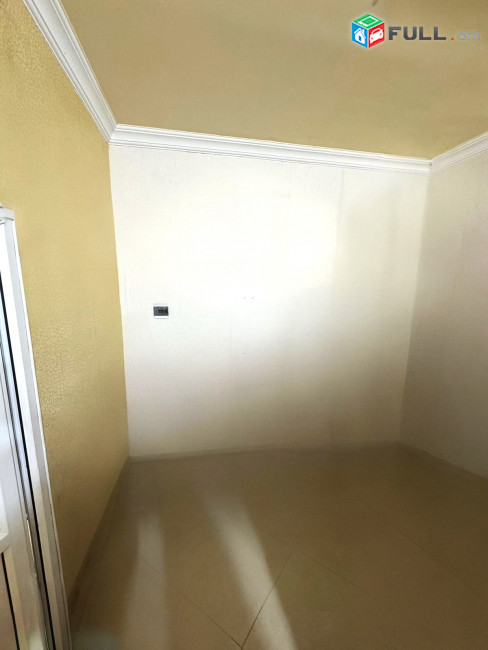 Վարձով կոմերցիոն տարածք։ For rent կոդ G2594