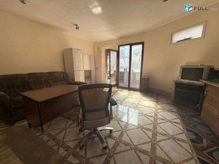 Վարձով կոմերցիոն տարածք։ For rent կոդ G2605