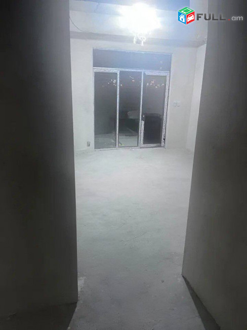  Վաճառվում է 3 սենյականոց բնակարան։ For sale կոդ C1822
