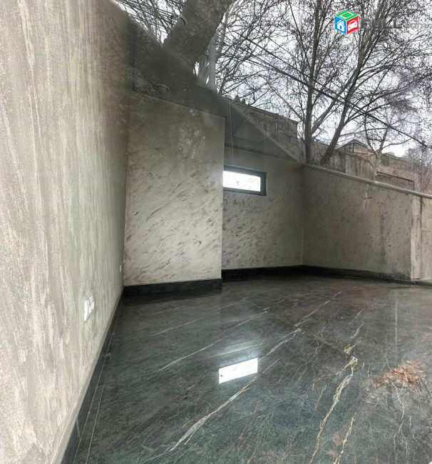 Վարձով է տրվում 1-ին գիծ կոմերցիոն տարածք։ For rent կոդ G2600
