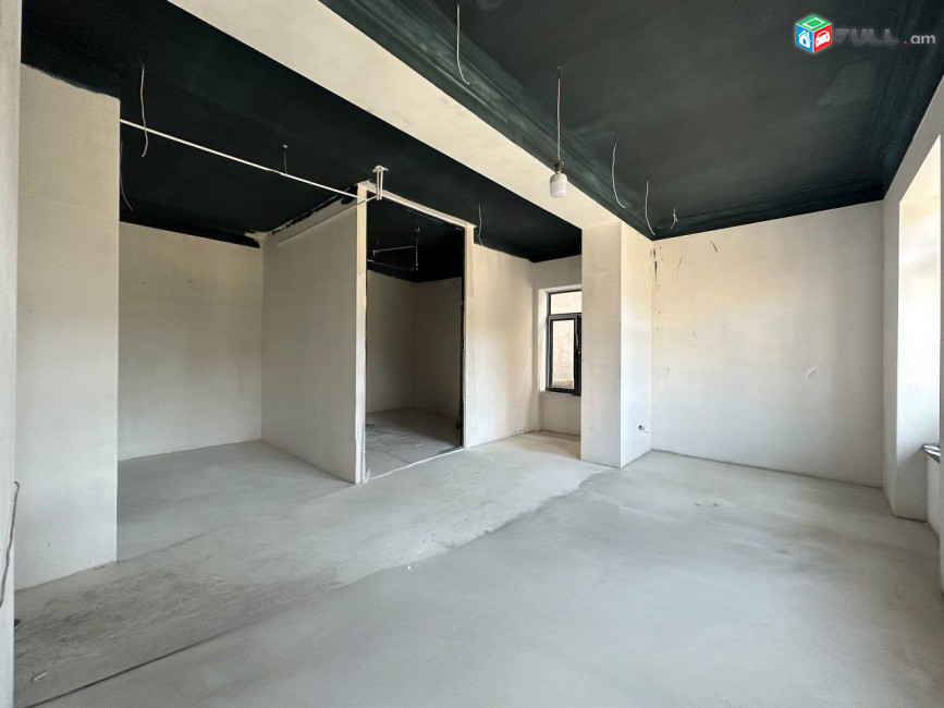 Վարձով է տրվում 1-ին գիծ կոմերցիոն տարածք։ For rent կոդ G2602