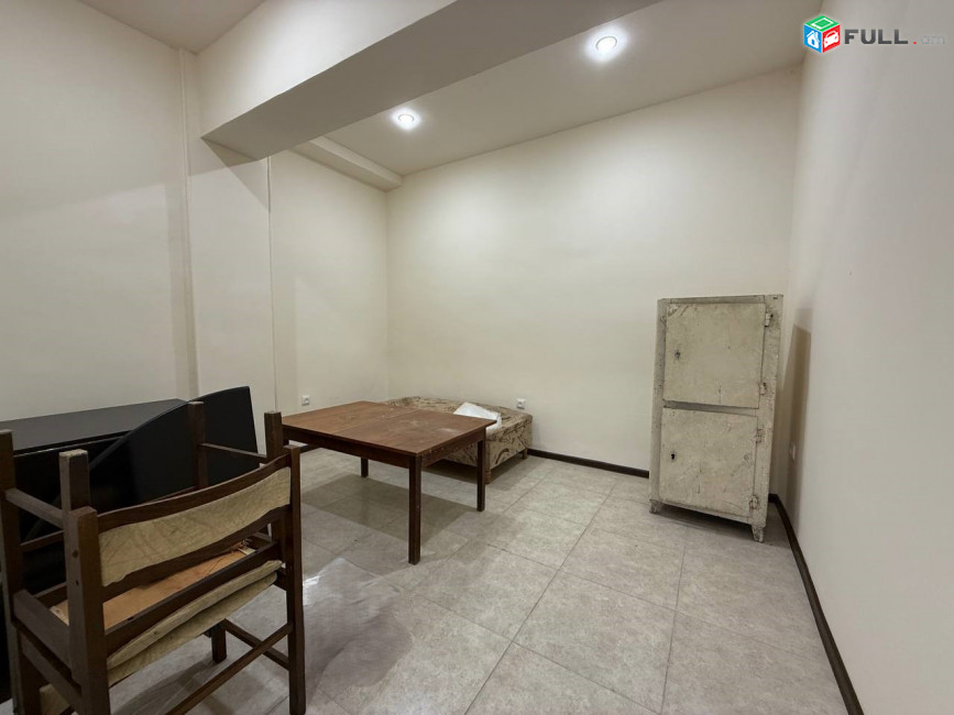 Վարձով է տրվում 1-ին գիծ կոմերցիոն տարածք։ For rent կոդ G2612