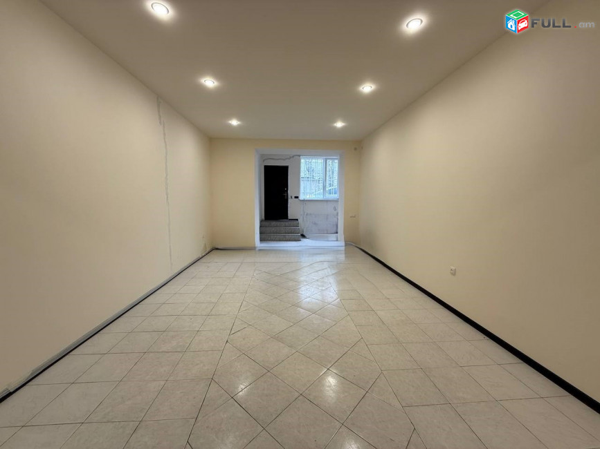 Վարձով է տրվում 1-ին գիծ կոմերցիոն տարածք։ For rent կոդ G2612