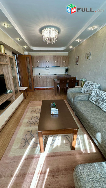 Վարձով է տրվում 2 սենյականոց բնակարան։ For rent կոդ B1640