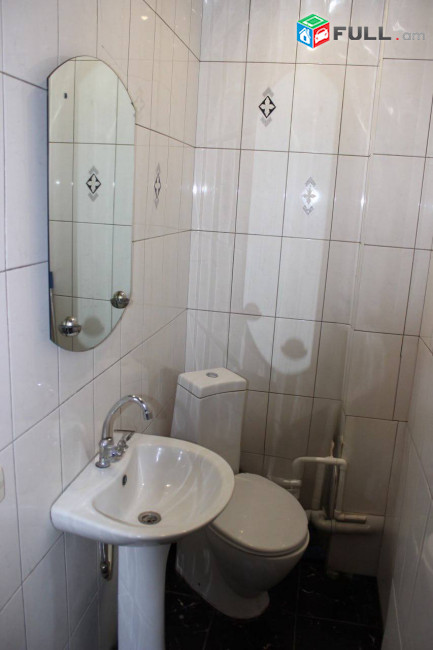  Վարձով է տրվում 1-ին գիծ կոմերցիոն տարածք։ For rent կոդ G1298