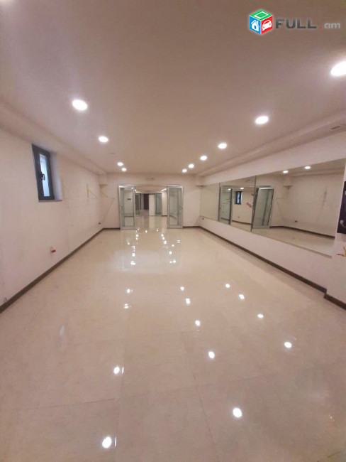 Վաճառվում է 1-ին գիծ կոմերցիոն տարածք։ For sale կոդ C1840