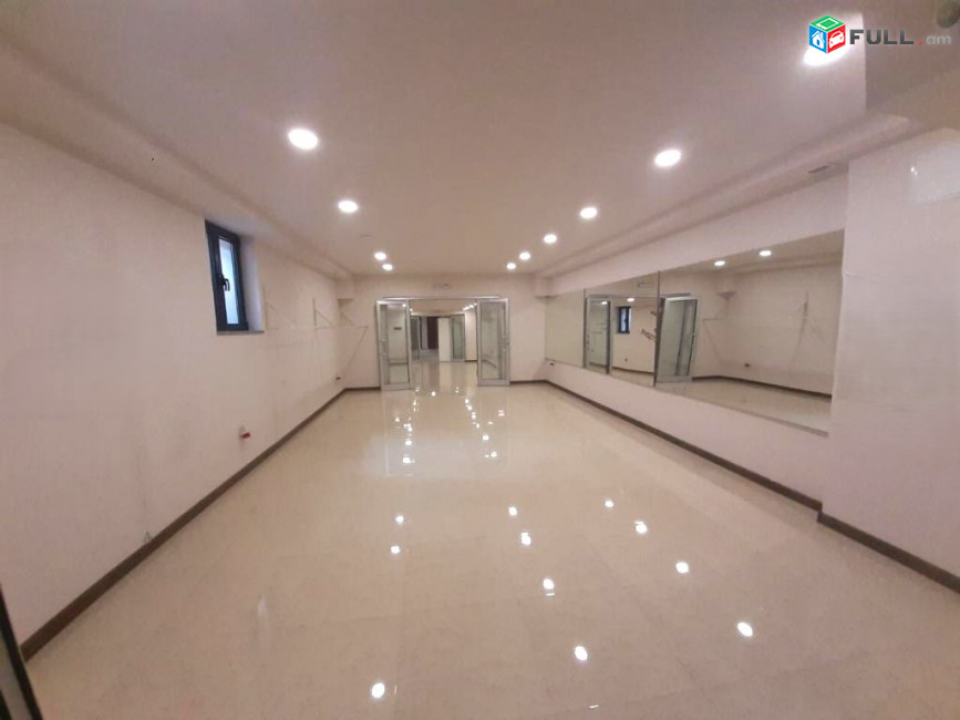 Վաճառվում է 1-ին գիծ կոմերցիոն տարածք։ For sale կոդ C1840