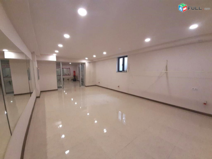 Վաճառվում է 1-ին գիծ կոմերցիոն տարածք։ For sale կոդ C1840