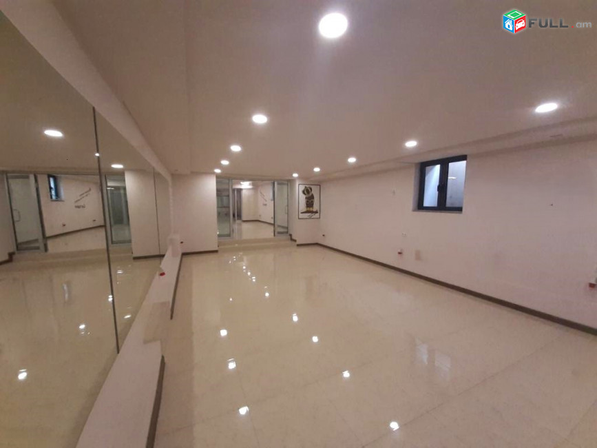 Վաճառվում է 1-ին գիծ կոմերցիոն տարածք։ For sale կոդ C1840