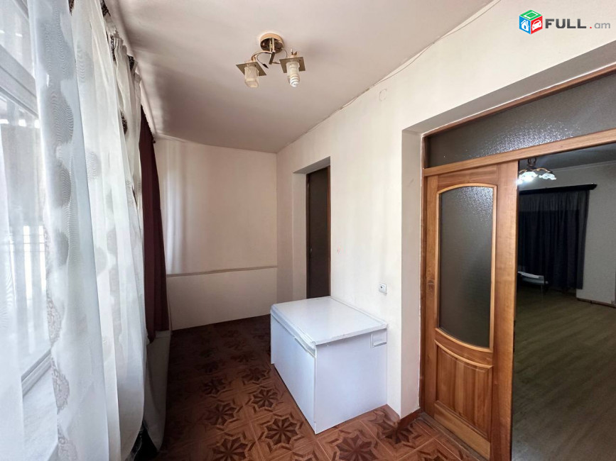 վաճառվում է 2 սենյականոց բնակարան։ For sale կոդ C1843