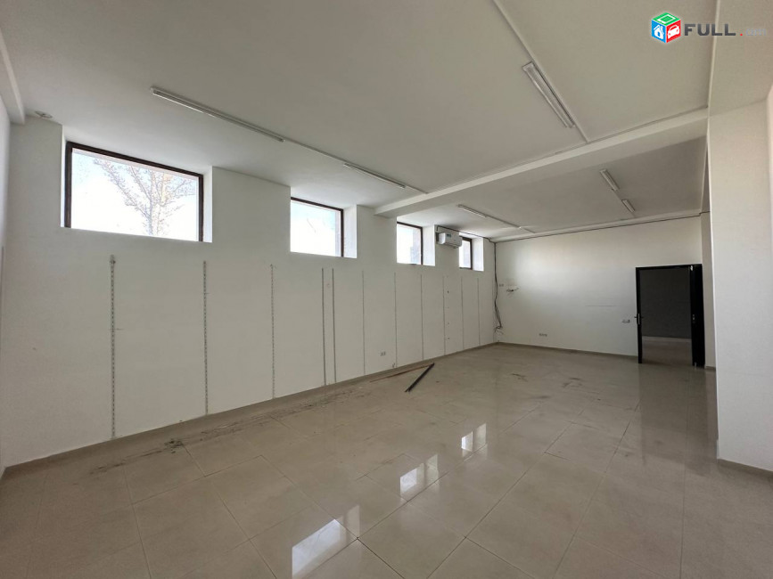  Վարձով է տրվում 1-ին գիծ կոմերցիոն տարածք։ For rent կոդ G2615