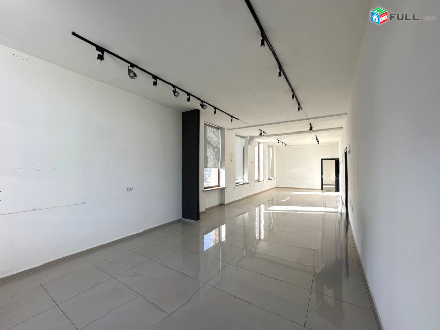 Վարձով է տրվում 1-ին գիծ կոմերցիոն տարածք։ For rent կոդ G2615