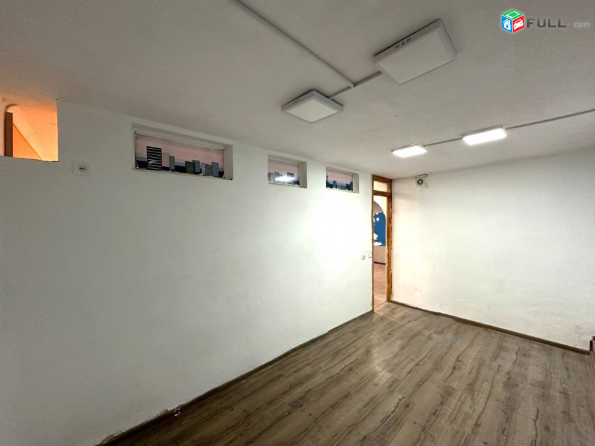  Վարձով է տրվում 1-ին գիծ կոմերցիոն տարածք։ For rent կոդ G2617