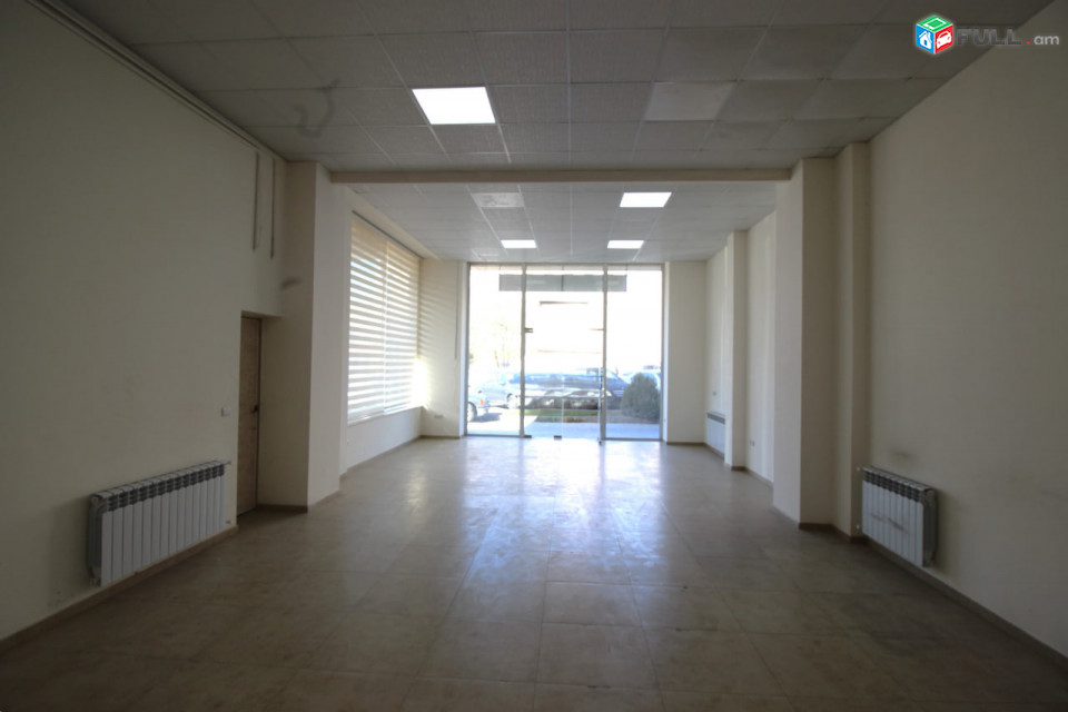 Վարձով է տրվում 1-ին գիծ կոմերցիոն տարածք։ For rent կոդ G1987