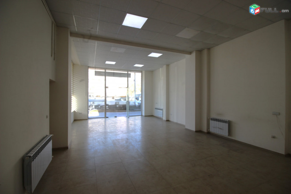 Վարձով է տրվում 1-ին գիծ կոմերցիոն տարածք։ For rent կոդ G1987