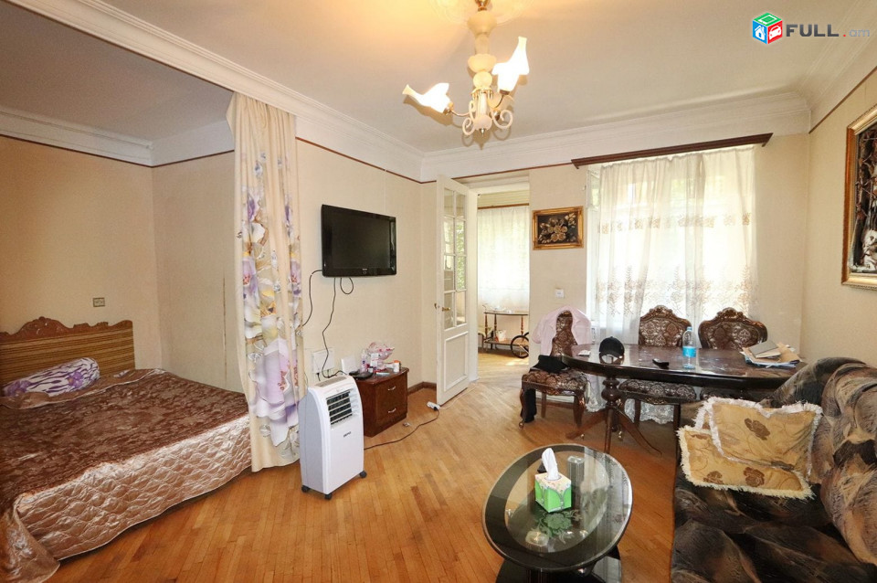 Վարձով է տրվում 2 սենյականոց բնակարան։ For rent կոդ B1641