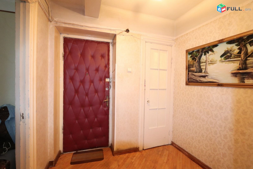 Վարձով է տրվում 2 սենյականոց բնակարան։ For rent կոդ B1641