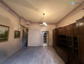 Վարձով է տրվում 2 սենյականոց բնակարան։ For rent կոդ B1642