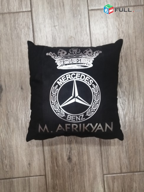 Barceri tpagrutyun, meqenayi barcer