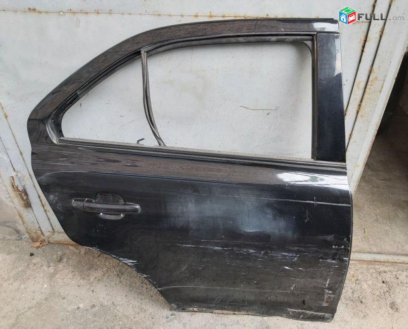 Suzuki Kizashi dur aj koxmi hetevi dur