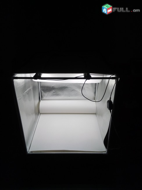 TRAVOR SOFT LIGHT BOX