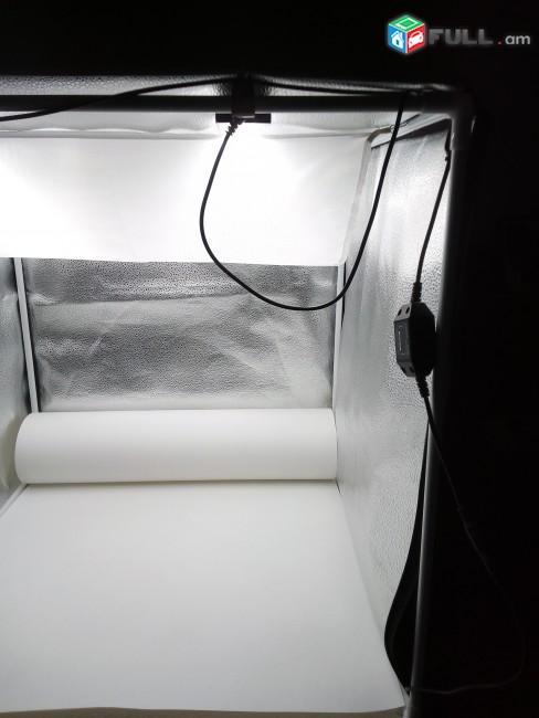 TRAVOR SOFT LIGHT BOX