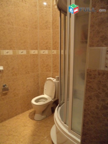 3 հարկանի բնակարան սակարկելի