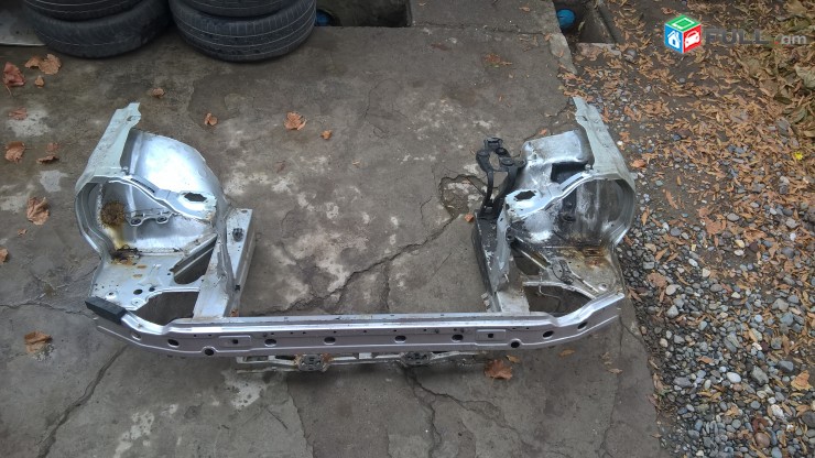 Mercedes w210 dem padkapotnik lanjero balka
