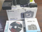 Canon EOS 7D 18 MP CMOS Digital SLR Camera Body. + Canon EF-S 18-55mm f3.5-5.6 IS II.