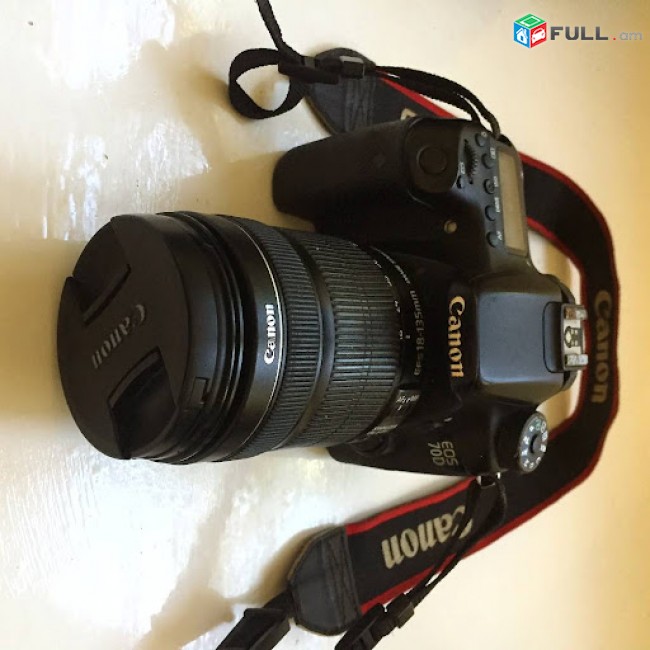 Canon EOS 70D 20 MP CMOS Digital SLR Camera 18-55 stm lens.