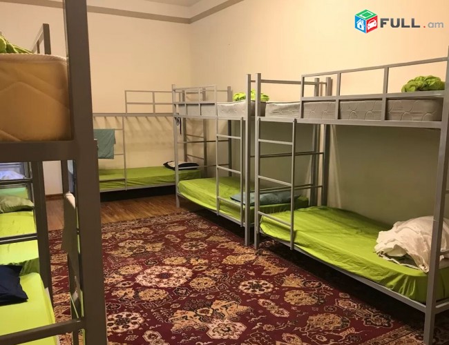 Vardzov e trvum patrasti Hostel / Heraci poxocum