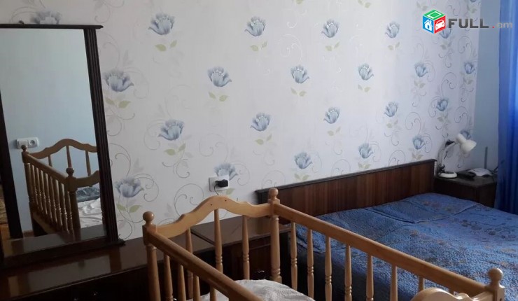 Vardzov e trvum 2 senyakanoc bnakaran Komitasum 