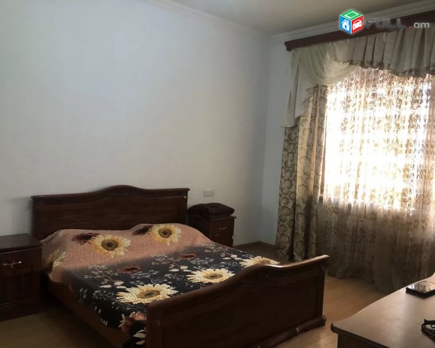 Oravardzov e trvum 3 senyakanoc bnakaran Kentronum /Norakaruyc shenqum