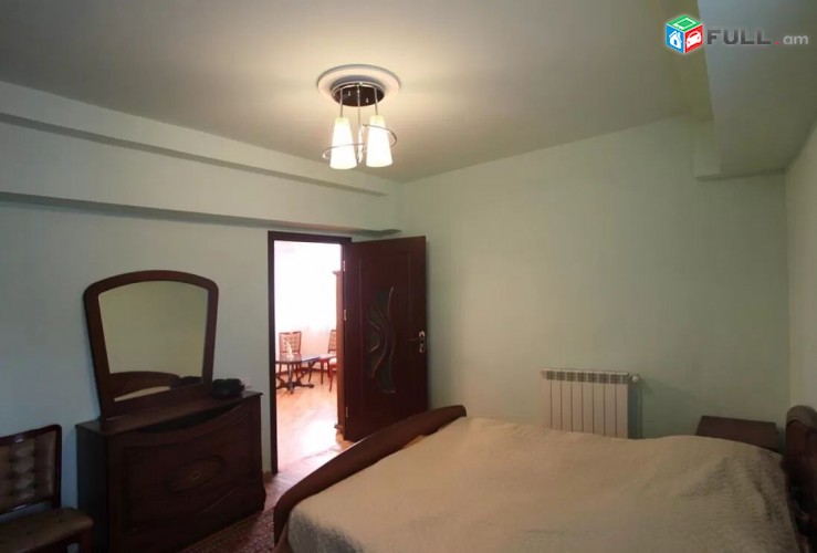 Vardzov  e trvum 3 senyakanoc bnakaran Sayat- Nova poxotayum