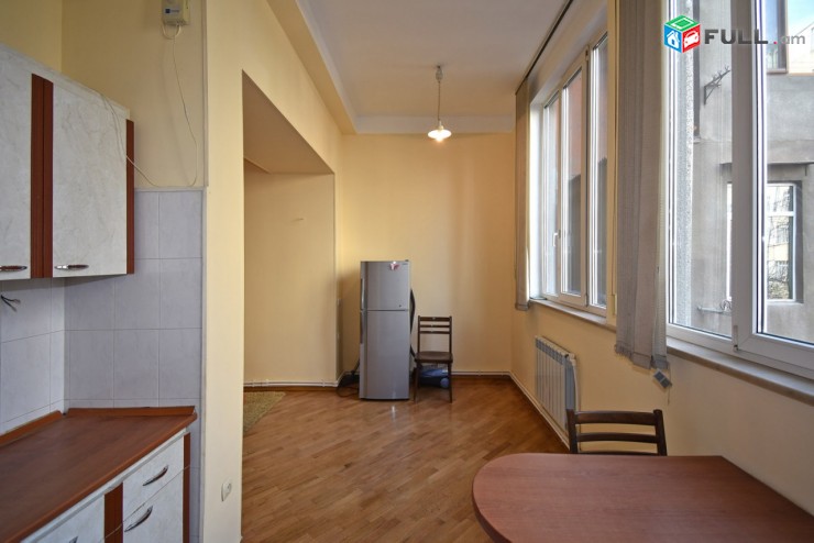 Oravardzov e trvum 4 senyakanoc bnakaran Kentronum 