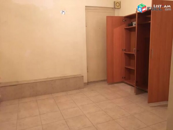 Vardzov e trvum 2 senyakanots bnakaran Komitasum