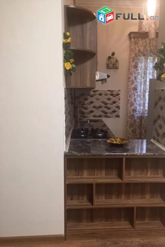 Vardzov e trvum 2 senyakanoc bnakaran Kentronum