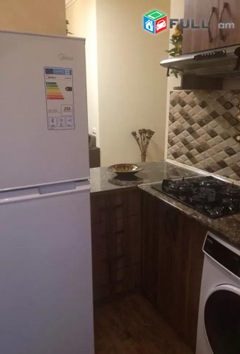 Vardzov e trvum 2 senyakanoc bnakaran Kentronum