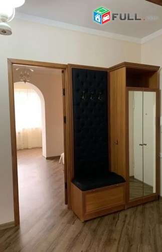 Vardzov e trvum 3 senyakanoc bnakaran Kentronum