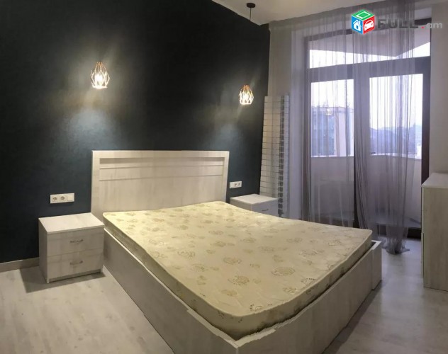 Vardzov e trvum 3 senyakanoc bnakaran Kentronum
