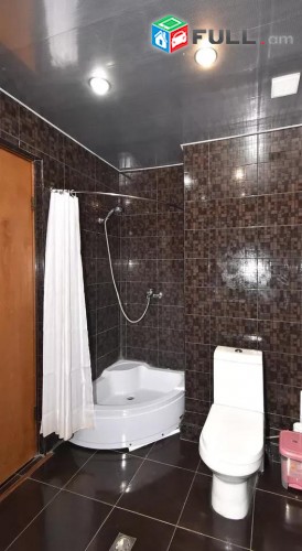 Vardzov e trvum 3 senyakanoc bnakaran Kentronum