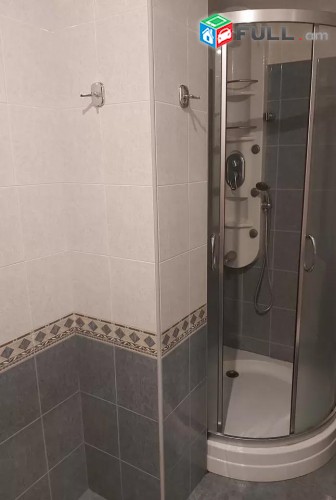 Vardzov e trvum 1/2 senyakanoc bnakaran Kentronum